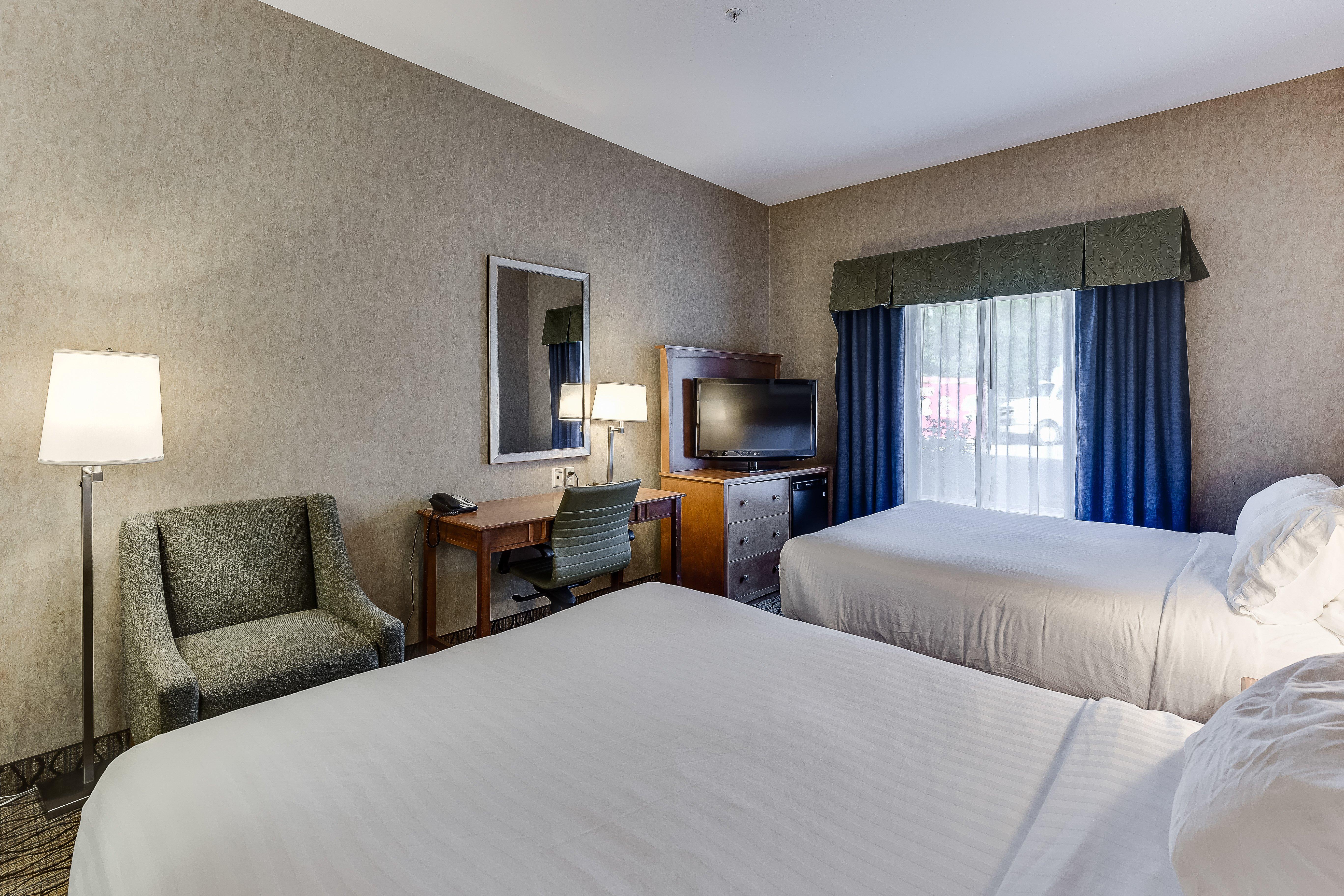 Holiday Inn Express Hotel & Suites Saskatoon By Ihg Exterior foto