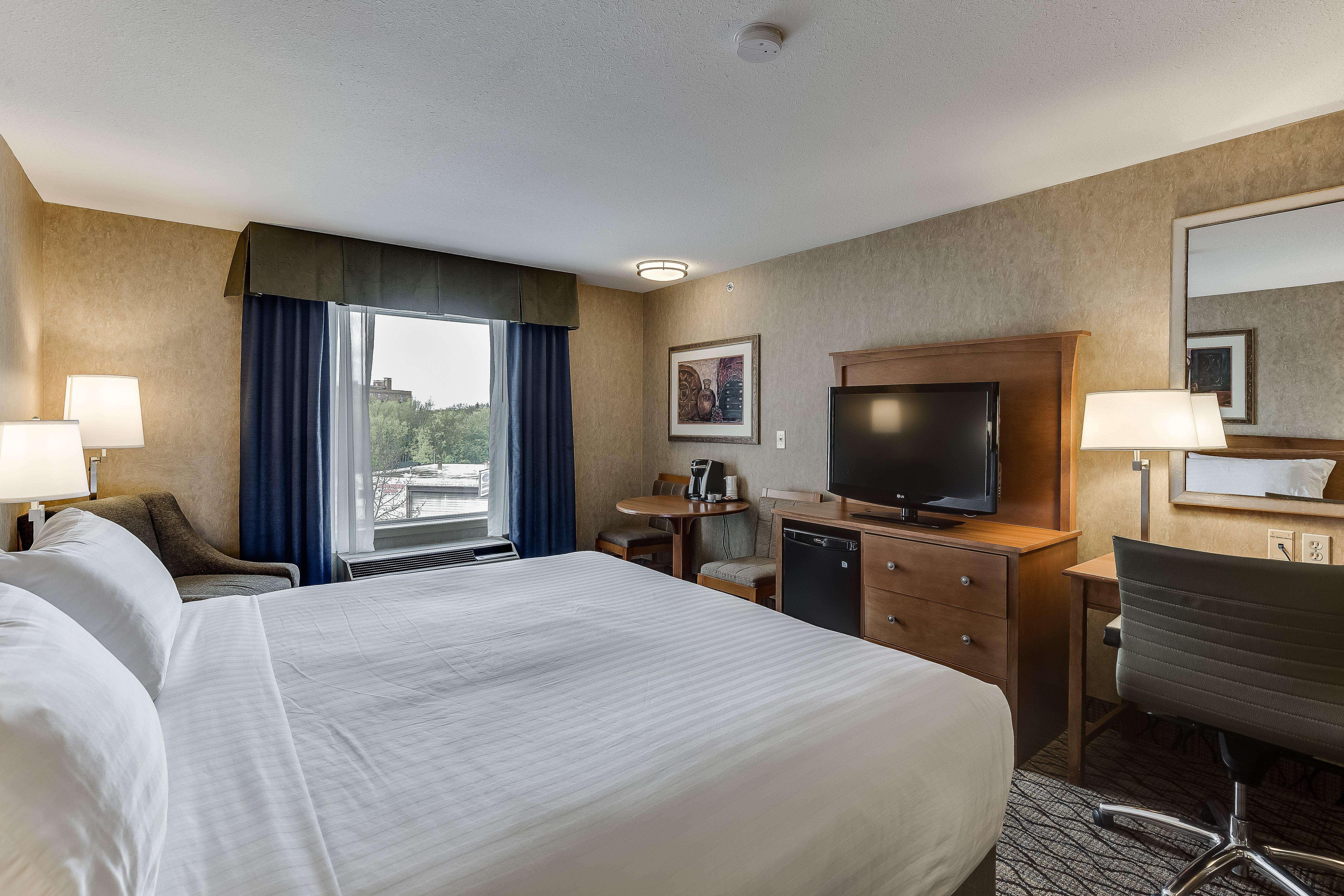 Holiday Inn Express Hotel & Suites Saskatoon By Ihg Exterior foto