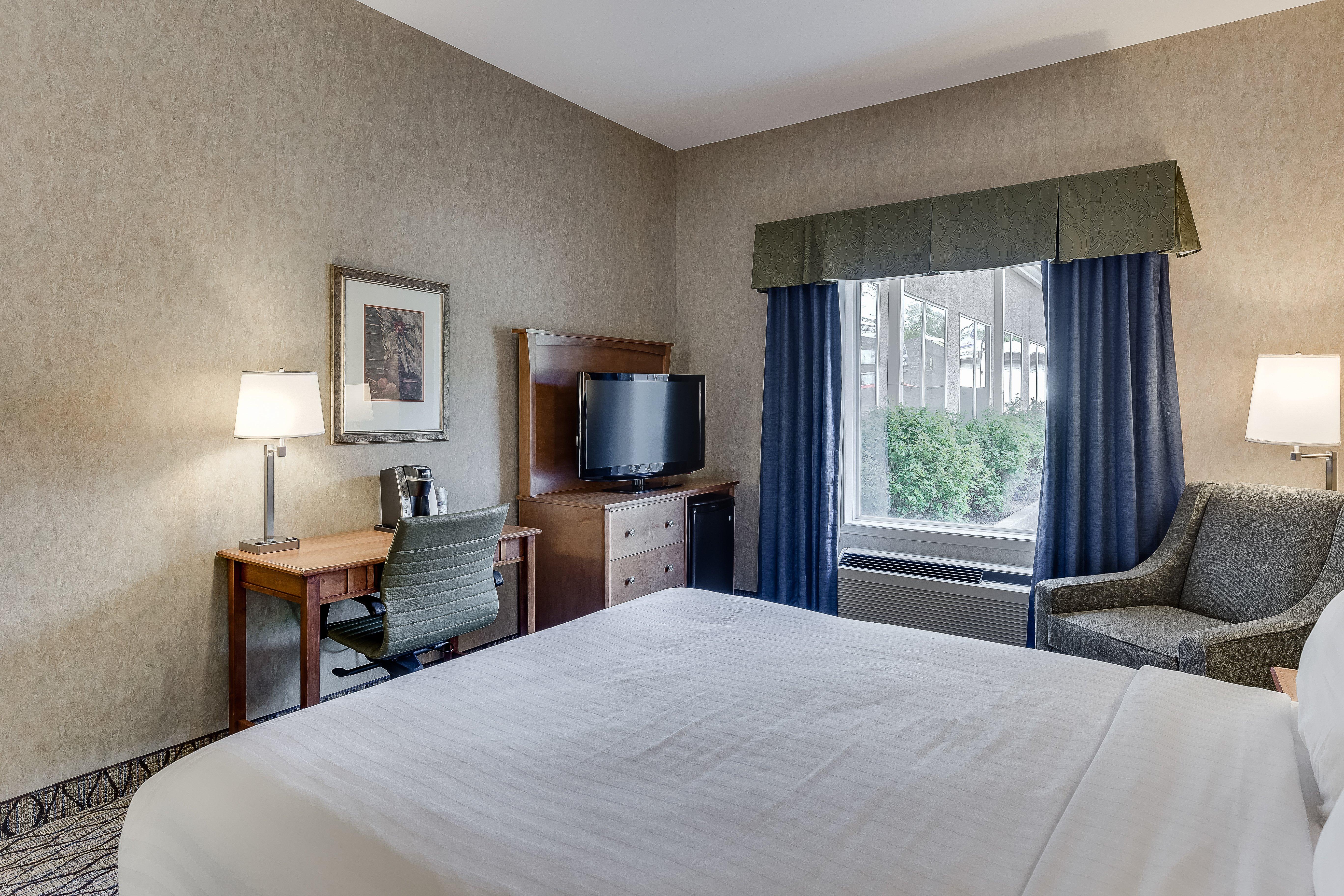 Holiday Inn Express Hotel & Suites Saskatoon By Ihg Exterior foto