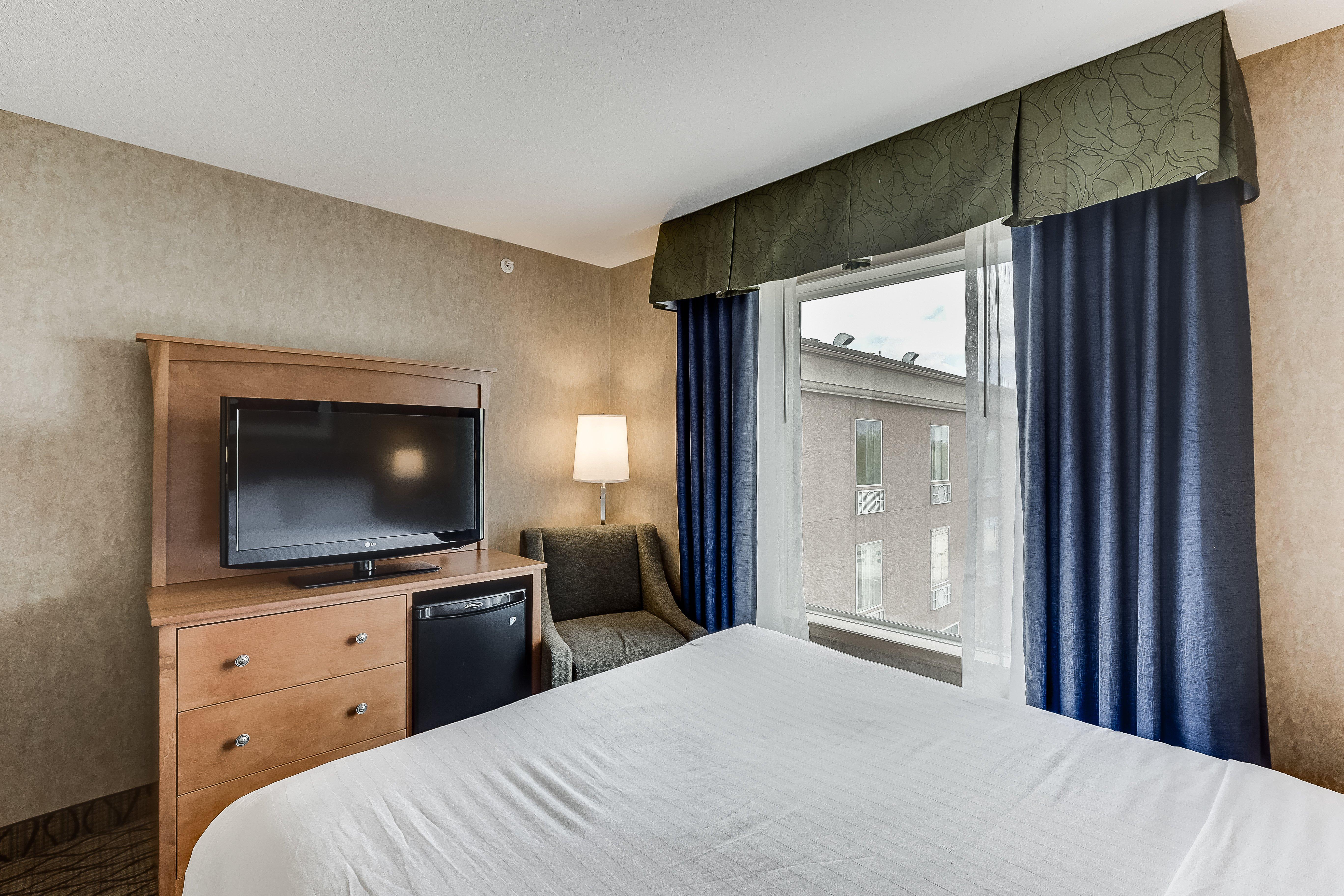 Holiday Inn Express Hotel & Suites Saskatoon By Ihg Exterior foto