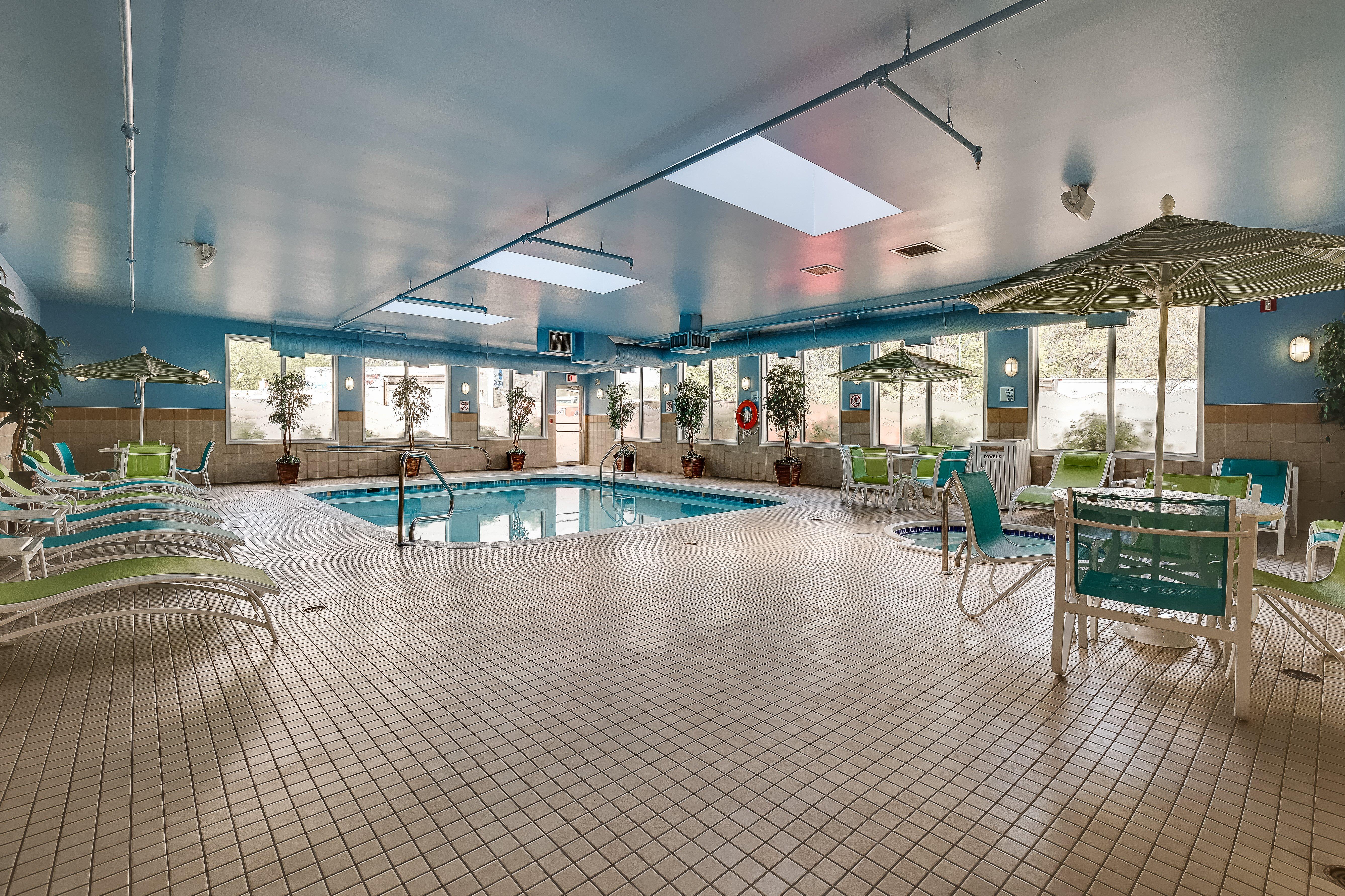Holiday Inn Express Hotel & Suites Saskatoon By Ihg Exterior foto