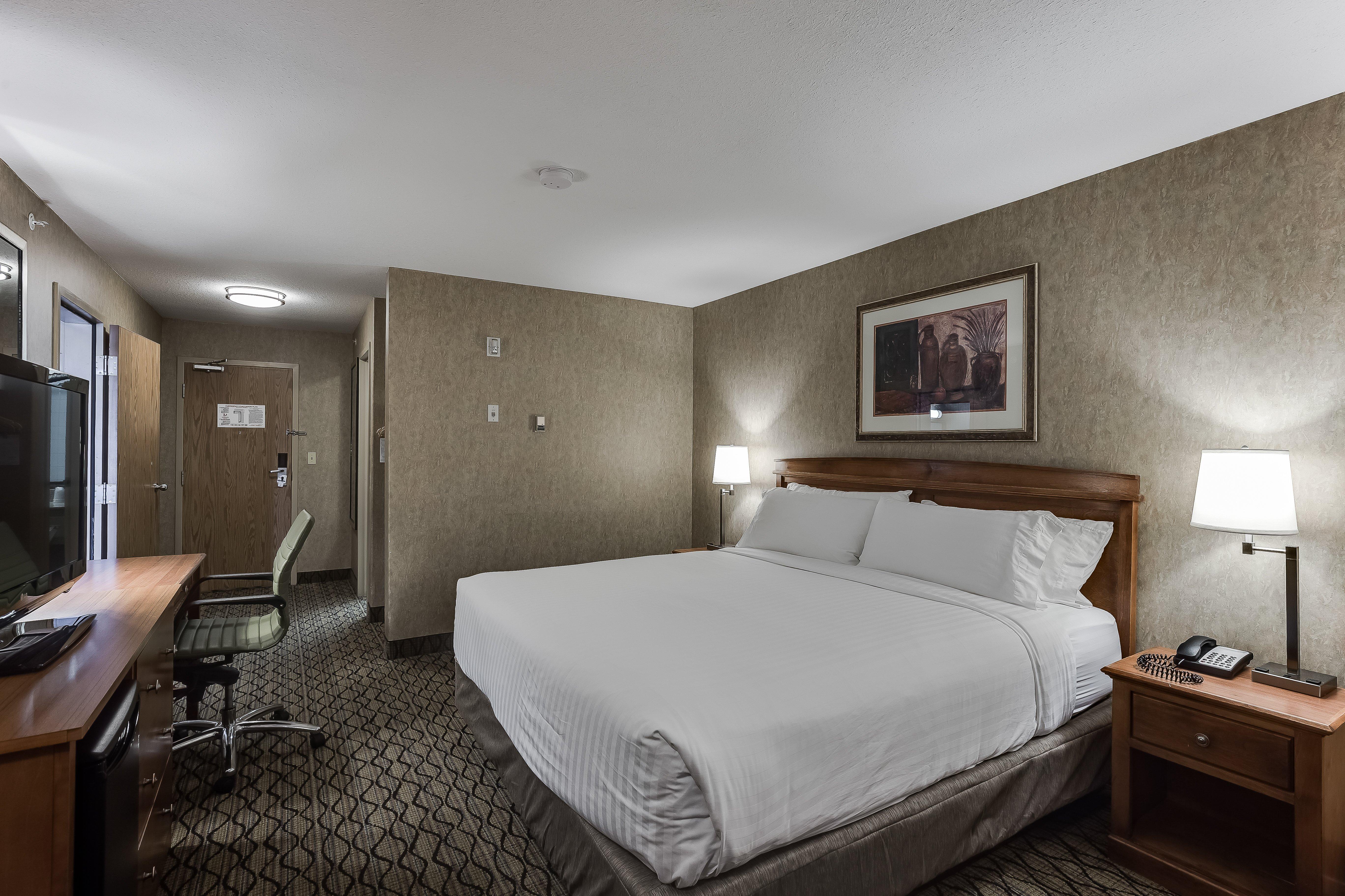 Holiday Inn Express Hotel & Suites Saskatoon By Ihg Exterior foto