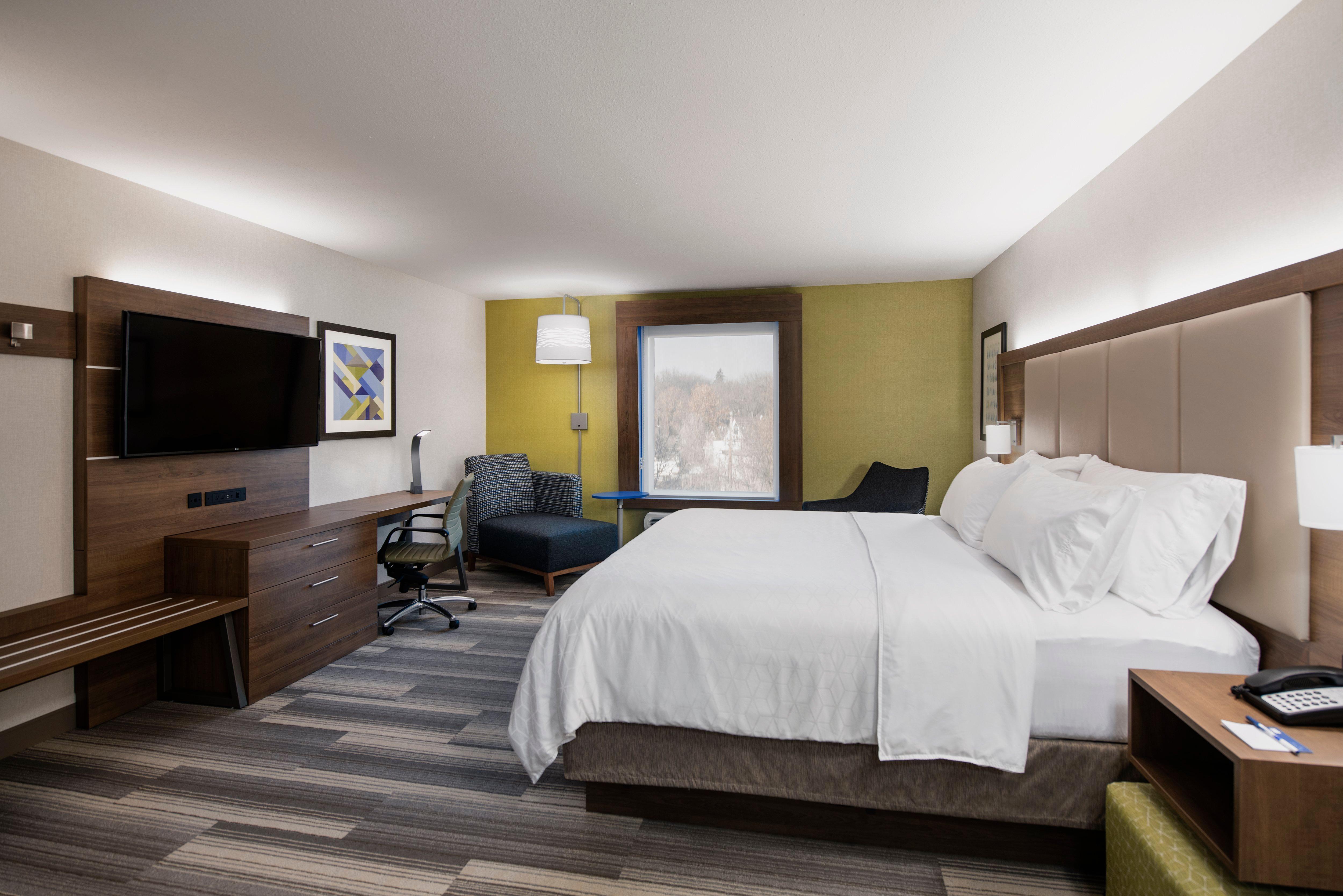 Holiday Inn Express Hotel & Suites Saskatoon By Ihg Exterior foto