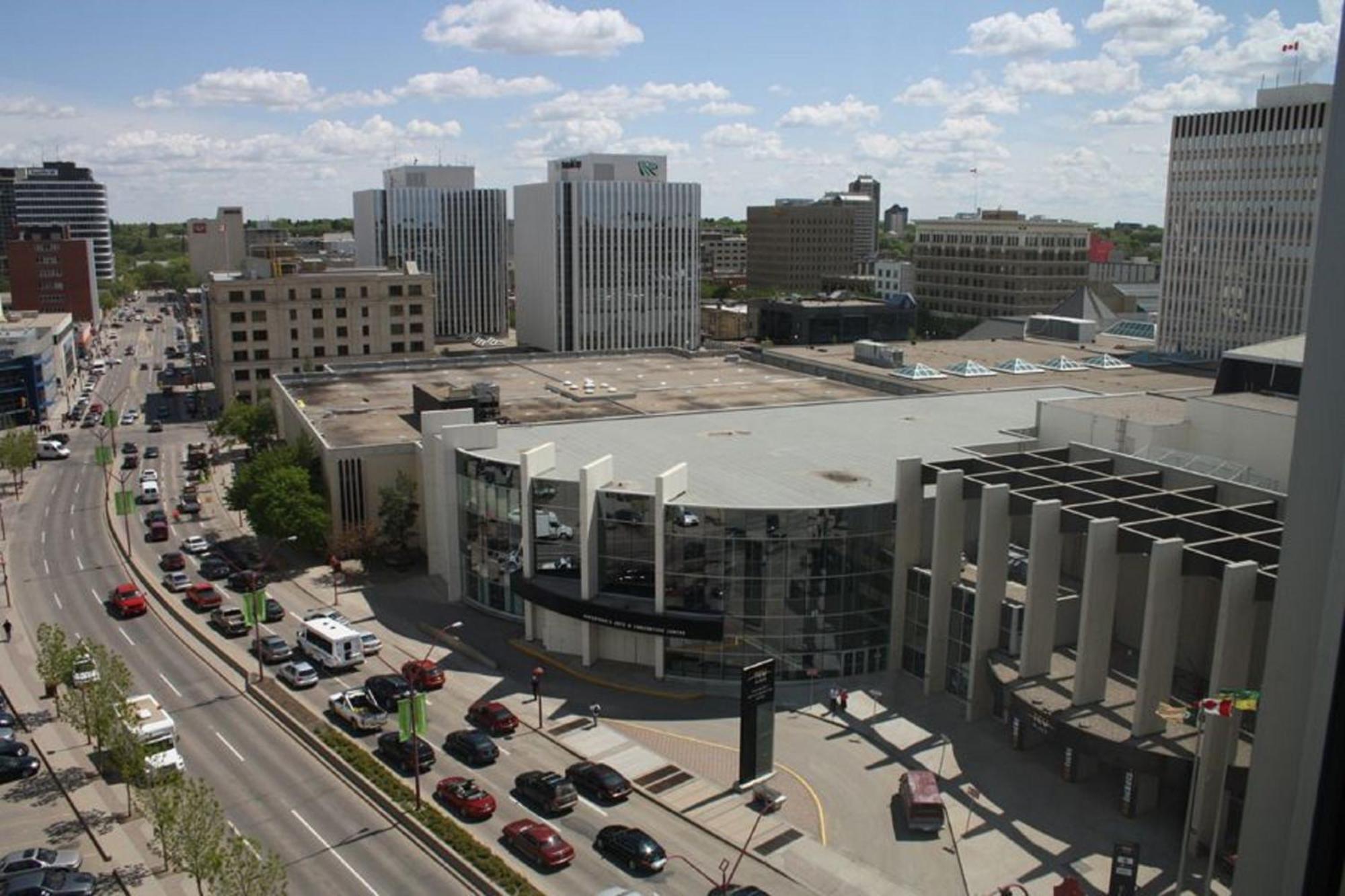 Holiday Inn Express Hotel & Suites Saskatoon By Ihg Exterior foto
